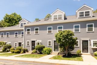 1307 Lagrange 1307, Boston, MA 02467