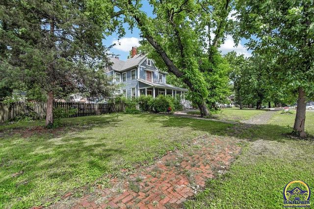 1501 SW Mulvane ST, Topeka, KS 66604