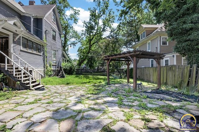 1501 SW Mulvane ST, Topeka, KS 66604