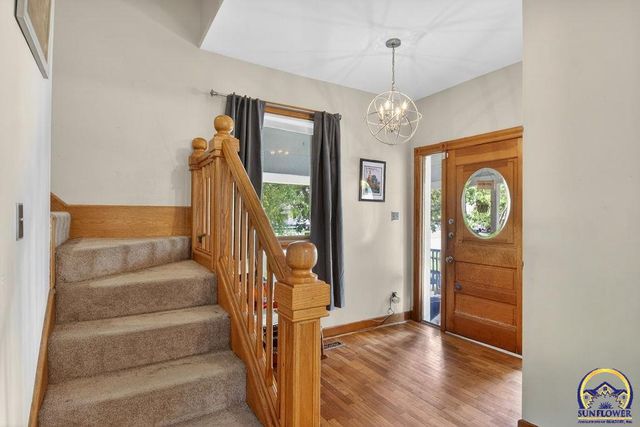 1501 SW Mulvane ST, Topeka, KS 66604