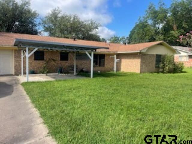 779 E Texas Street, Van, TX 75790