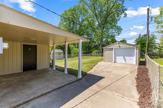 17215 Robert Street, Melvindale, MI 48122