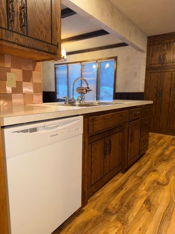 5300 Newton Avenue N, Brooklyn Center, MN 55430