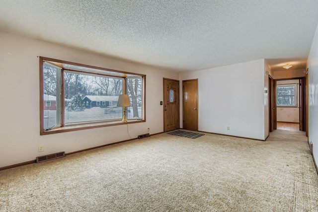 5300 Newton Avenue N, Brooklyn Center, MN 55430