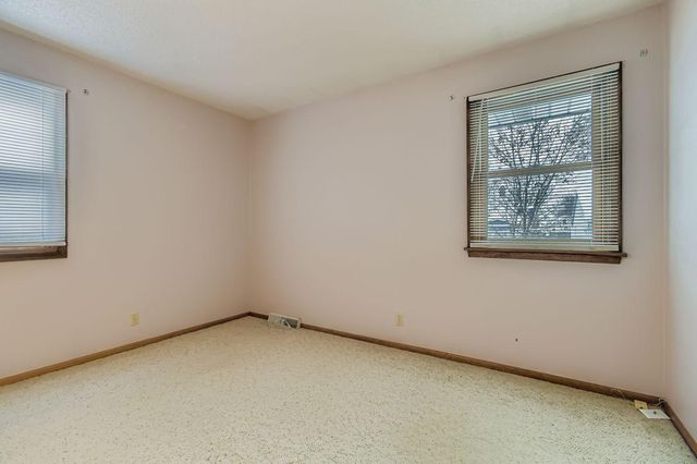 5300 Newton Avenue N, Brooklyn Center, MN 55430