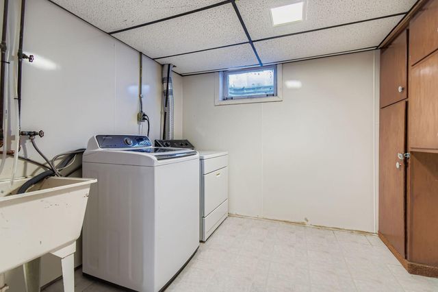 5300 Newton Avenue N, Brooklyn Center, MN 55430