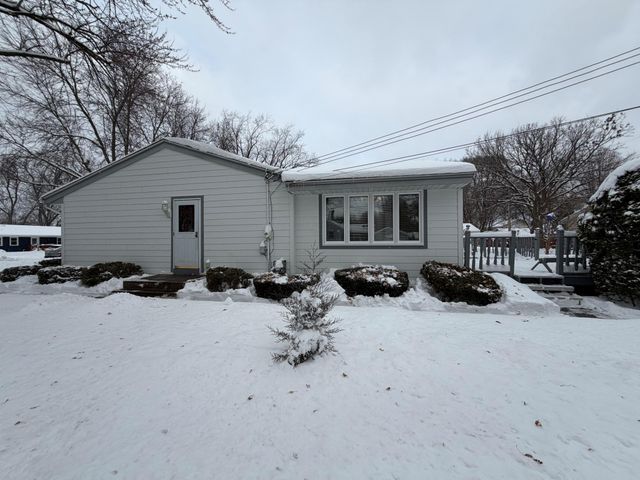 5300 Newton Avenue N, Brooklyn Center, MN 55430