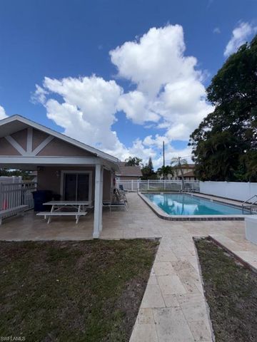 1103 8th TER B, Cape Coral, FL 33990