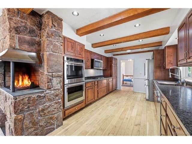 7518 Vincent Drive, Colorado Springs, CO 80920