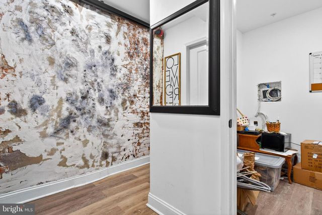 2804 W GIRARD AVE, Philadelphia, PA 19130