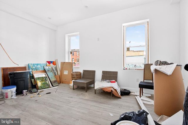 2804 W GIRARD AVE, Philadelphia, PA 19130