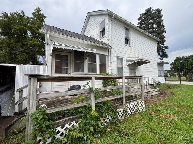 1312 7th Avenue, Rock Island, IL 61201