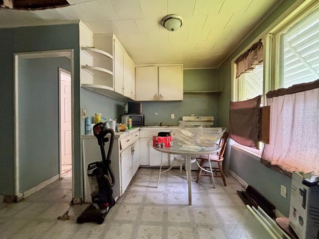 1312 7th Avenue, Rock Island, IL 61201