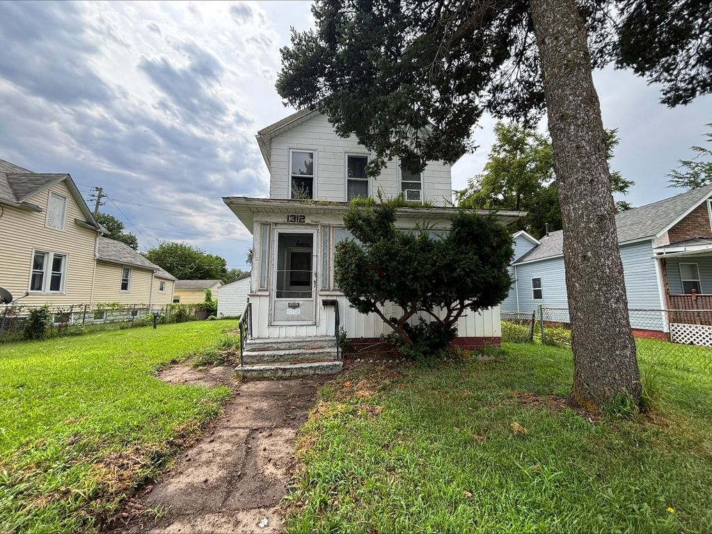 1312 7th Avenue, Rock Island, IL 61201