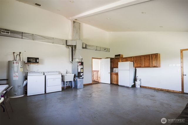 2034 Pine Creek Road, Tonasket, WA 98855