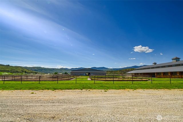 2034 Pine Creek Road, Tonasket, WA 98855