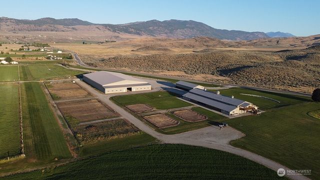 2034 Pine Creek Road, Tonasket, WA 98855