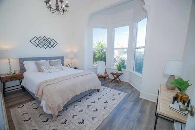 1432 Union ST Upper, Oakland, CA 94607