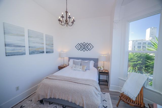 1432 Union ST Upper, Oakland, CA 94607