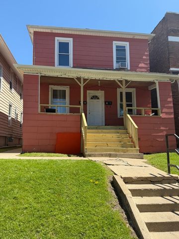 1207 Emerald Avenue, Chicago Heights, IL 60411