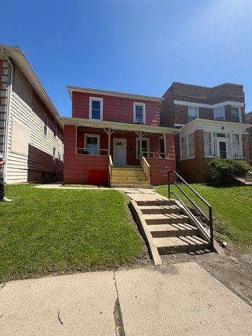 1207 Emerald Avenue, Chicago Heights, IL 60411