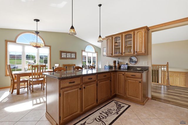 4170 WISCONSIN AVE, Rapid City, SD 57701