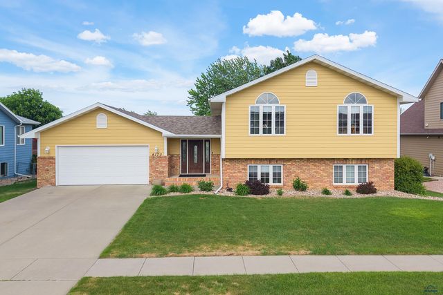 4170 WISCONSIN AVE, Rapid City, SD 57701