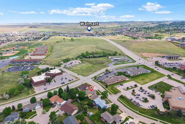 4170 WISCONSIN AVE, Rapid City, SD 57701
