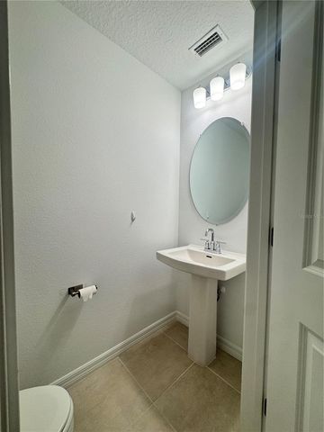 8528 DAYBREAK STREET, Sarasota, FL 34241