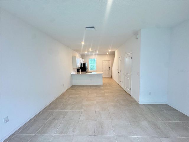 8528 DAYBREAK STREET, Sarasota, FL 34241
