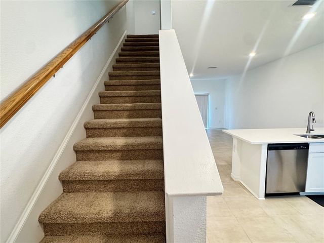 8528 DAYBREAK STREET, Sarasota, FL 34241