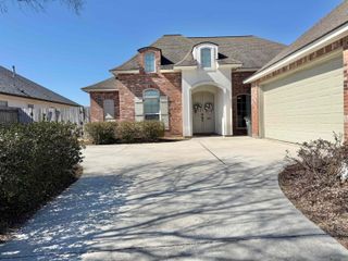 14241 Jamestown Blvd, Baton Rouge, LA 70810