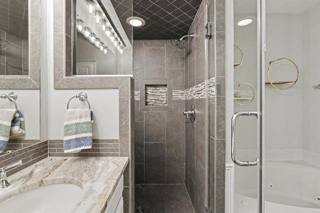 11212 Cedar Ridge Road, Oklahoma City, OK 73162