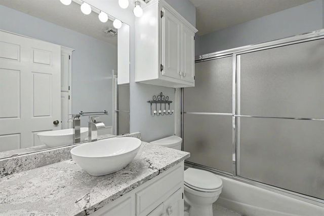 11212 Cedar Ridge Road, Oklahoma City, OK 73162