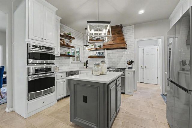 11212 Cedar Ridge Road, Oklahoma City, OK 73162