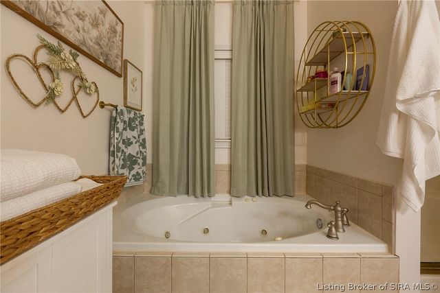 6719 Heritage Lane, Charlestown, IN 47111