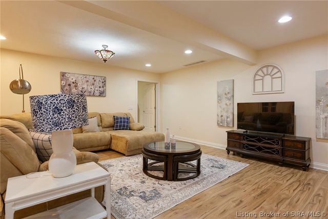 6719 Heritage Lane, Charlestown, IN 47111