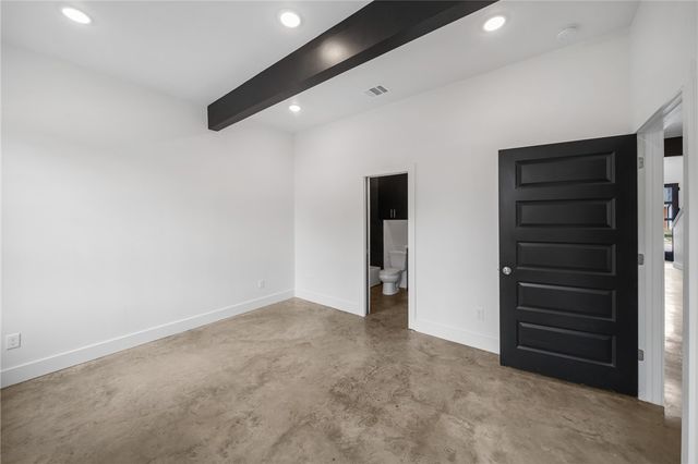 214 Lynn Drive 301, Bryan, TX 77801