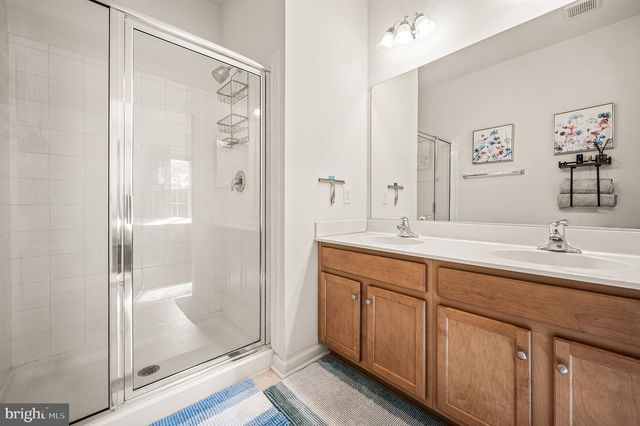 453 LENAPE WAY, Claymont, DE 19703
