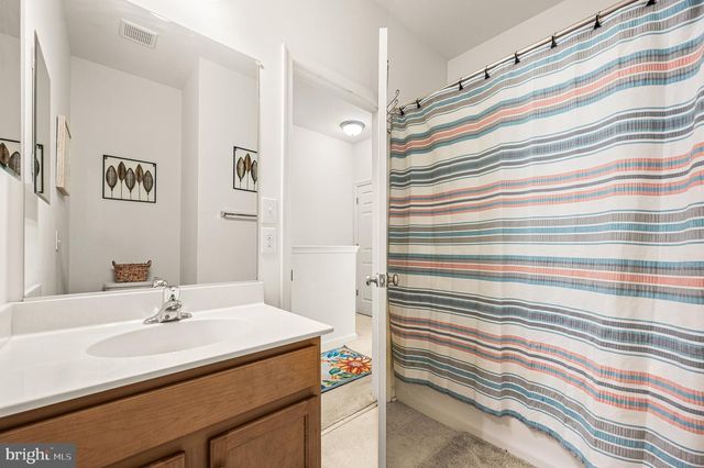 453 LENAPE WAY, Claymont, DE 19703