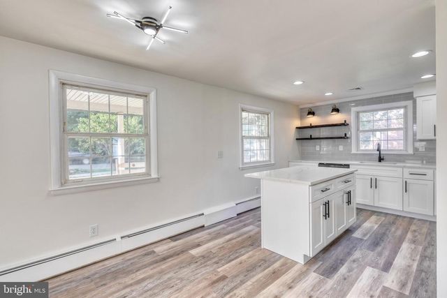 370 BEVERLY RD, Camp Hill, PA 17011