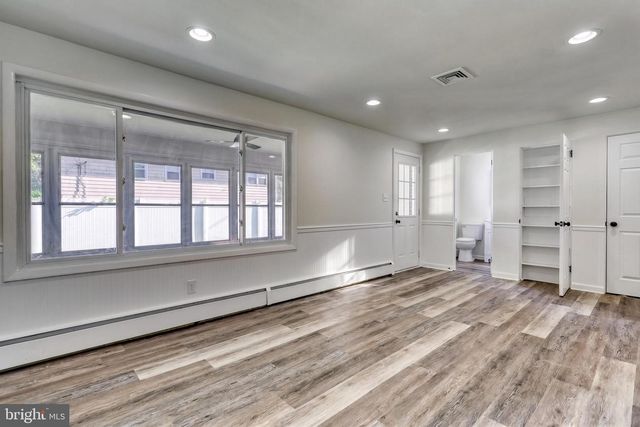 370 BEVERLY RD, Camp Hill, PA 17011