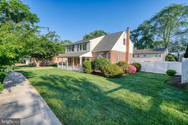 370 BEVERLY RD, Camp Hill, PA 17011