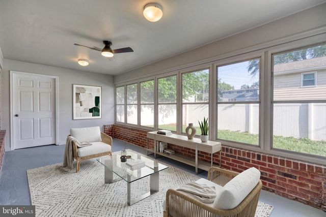 370 BEVERLY RD, Camp Hill, PA 17011
