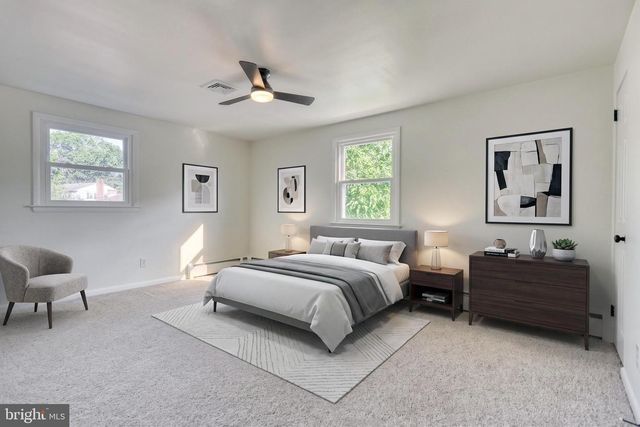 370 BEVERLY RD, Camp Hill, PA 17011