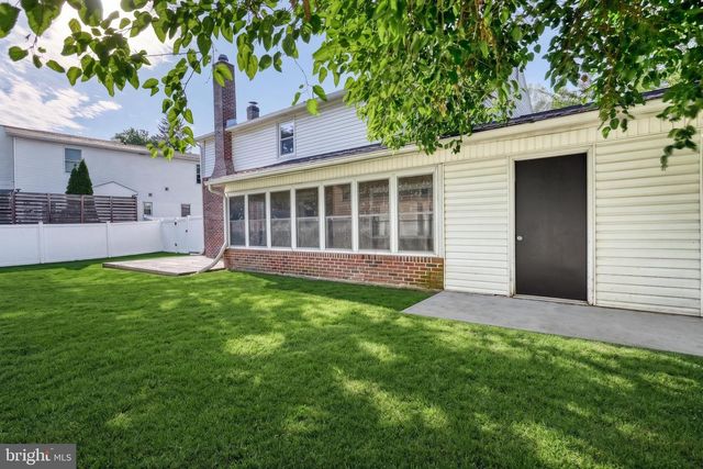 370 BEVERLY RD, Camp Hill, PA 17011