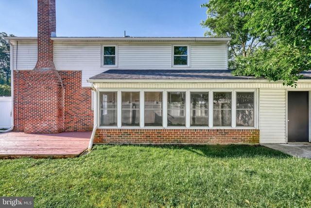370 BEVERLY RD, Camp Hill, PA 17011