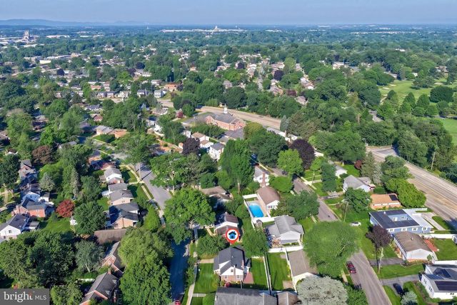 370 BEVERLY RD, Camp Hill, PA 17011