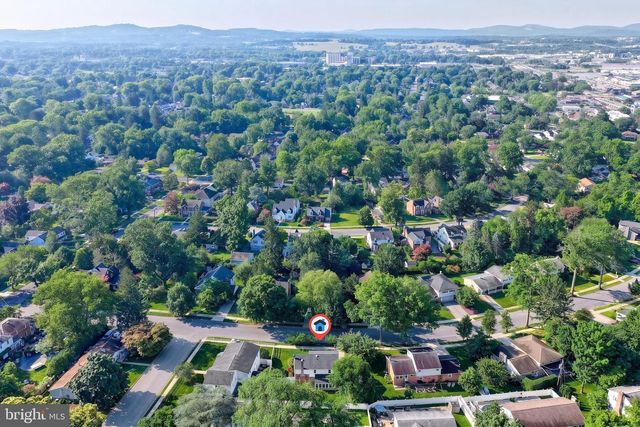 370 BEVERLY RD, Camp Hill, PA 17011