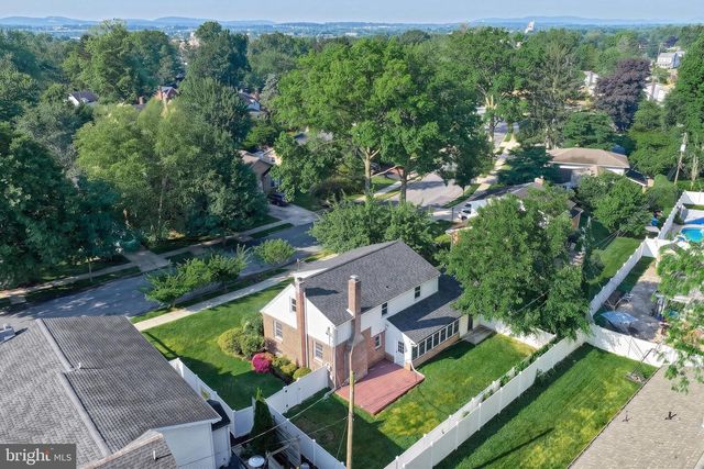 370 BEVERLY RD, Camp Hill, PA 17011